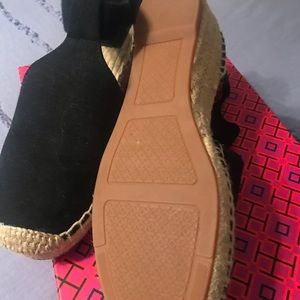 Tory Burch Catalina Size 7.5